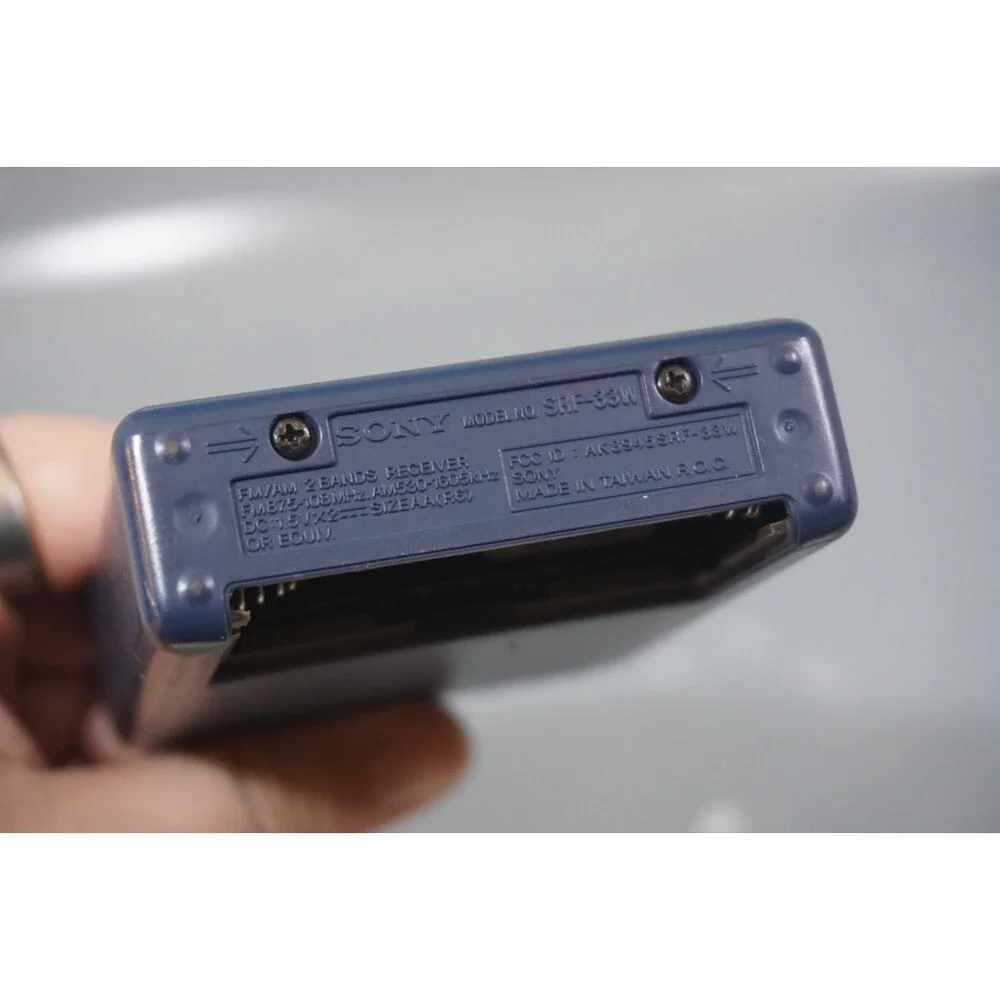 Sony FM/AM Radio Walkman SRF-33W Dark Blue Tested & Working